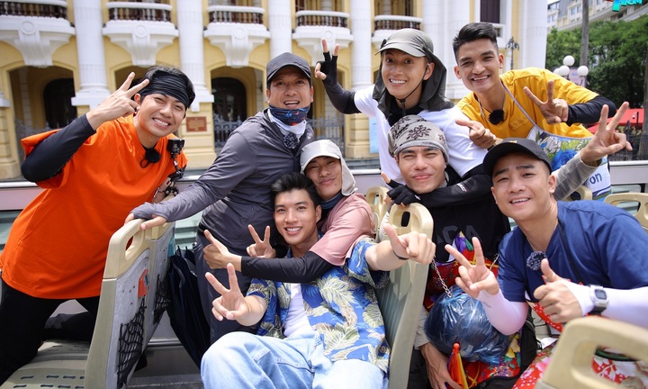 2 Ngày 1 Đêm: HIEUTHUHAI thử sức hát ballad, Dương Lâm đánh rơi kính hiệu 