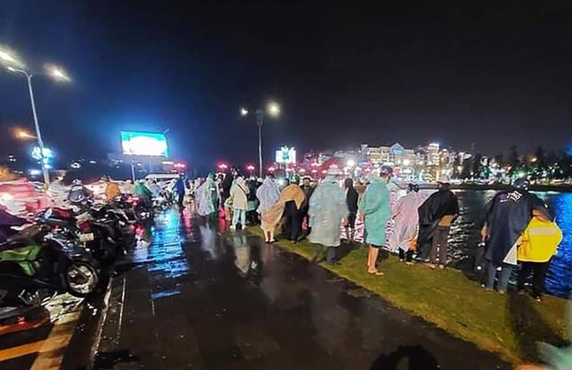 Vụ ô tô lao xuống hồ Xuân Hương, 2 người tử vong: Danh tính nạn nhân