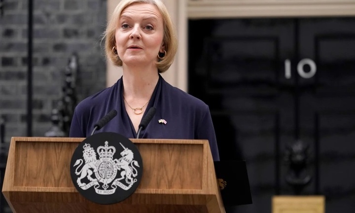 Thủ tướng Anh Liz Truss tuyên bố từ chức sau 6 tuần tại vị