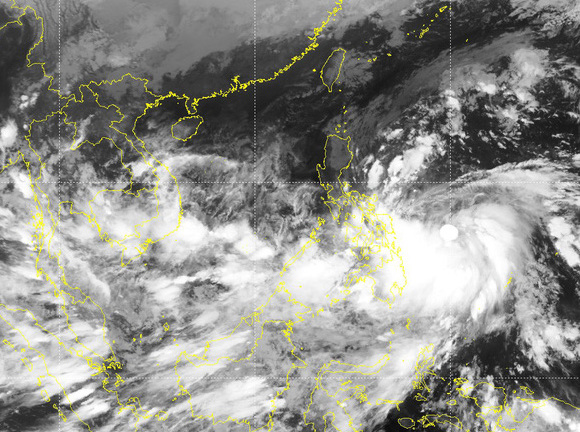 Cơn bão Nalgae dự kiến hướng vào Biển Đông, diễn biến phức tạp 