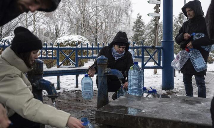 Người dân ở thủ đô Kiev: Chịu đánh bom nhưng không bị đánh bại