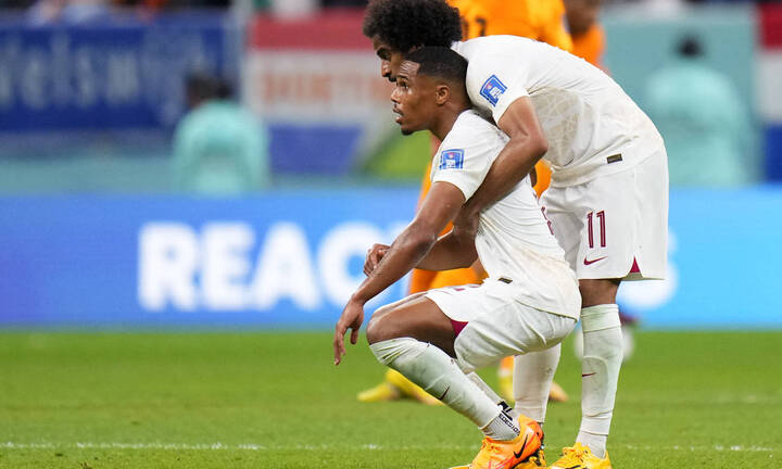 Qatar lập kỷ lục buồn tại World Cup 2022, HLV trưởng nói gì? 