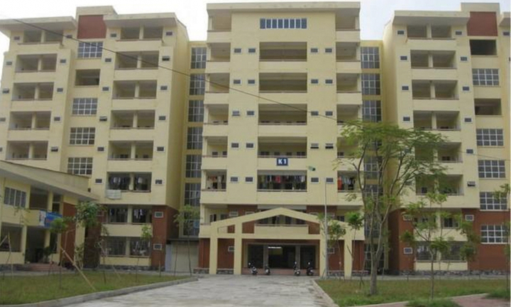 Đại học Hải Phòng đột ngột yêu cầu sinh viên rời ký túc xá 