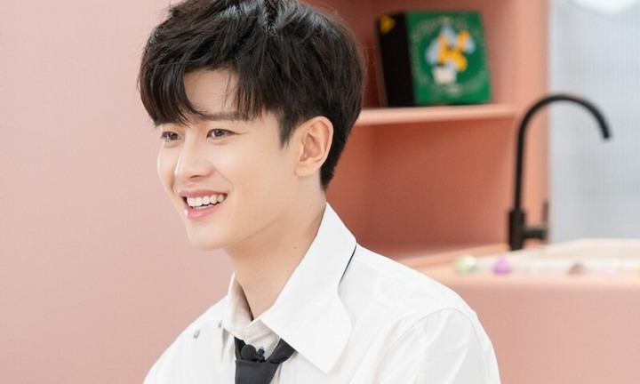 Tin tức sao Hoa ngữ mới nhất ngày 27/12: Nhậm Gia Luân vướng chỉ trích liên quan đến người hâm mộ