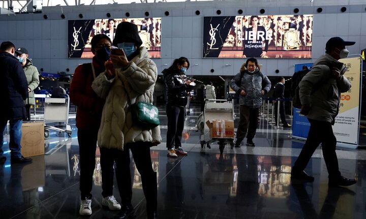 Anh xem xét hạn chế COVID-19 với người từ Trung Quốc 