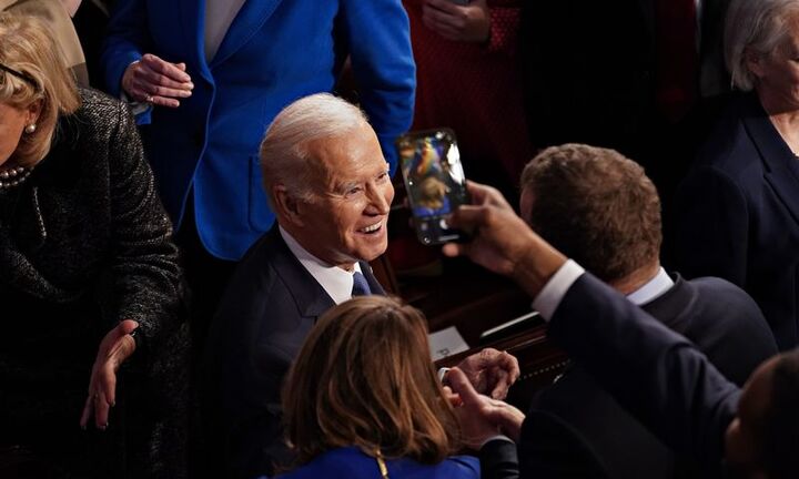 Tổng thống Biden kêu gọi kiểm soát quyền lực của