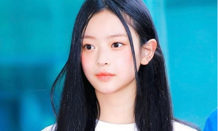 Nữ ca sĩ gốc Việt lập kỷ lục giống BTS, BlackPink