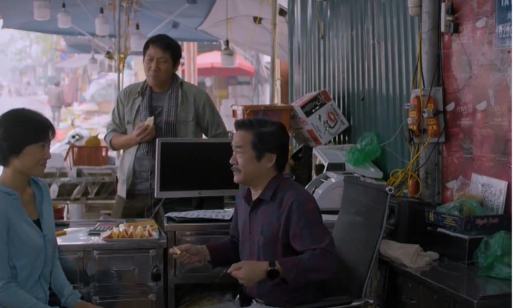 'Cuộc đời vẫn đẹp sao' tập 21 preview: Khách hàng tán tỉnh Luyến, Lưu ghen ra mặt