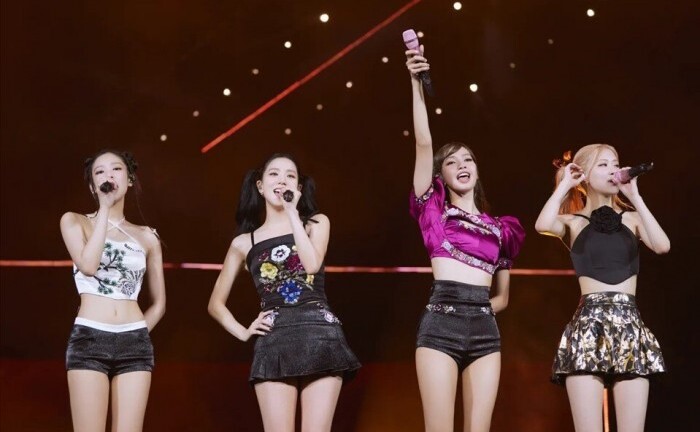 Fan phấn khích khi BLACKPINK lập thêm kỷ lục mới