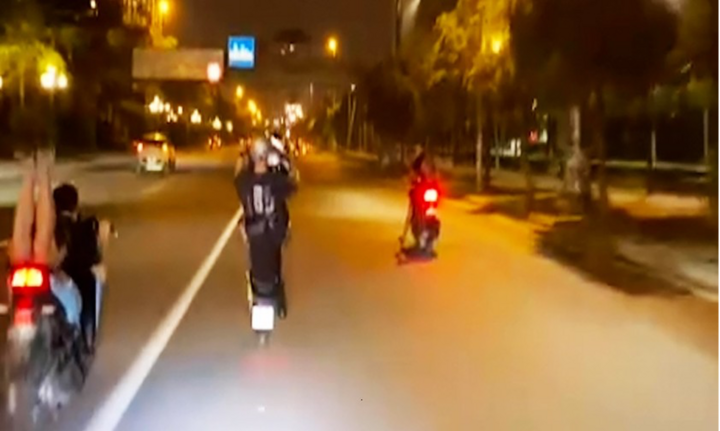 Hà Nội: Khởi tố nhóm 