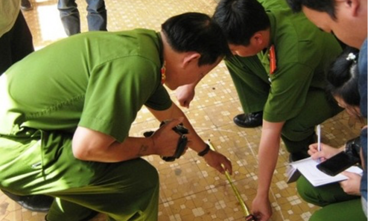 Bắt tạm giam đối tượng sát hại bạn gái tại nhà nghỉ ở Hà Nội