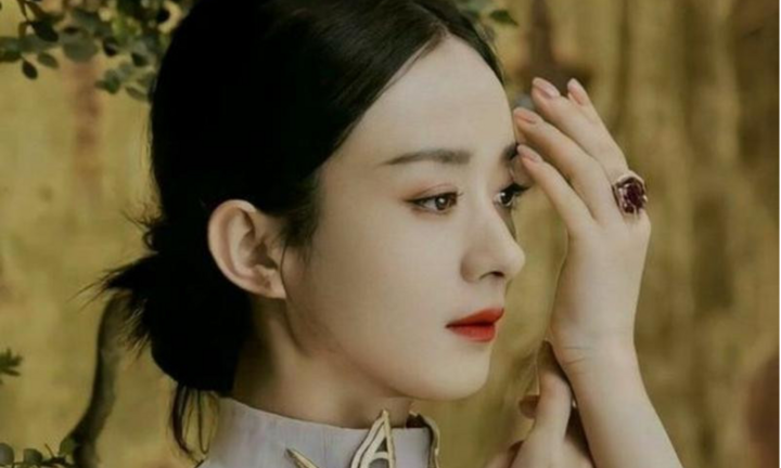 Tin tức sao Hoa ngữ mới nhất ngày 2/10: Gặp tin đồn thất thiệt, Triệu Lệ Dĩnh quyết 