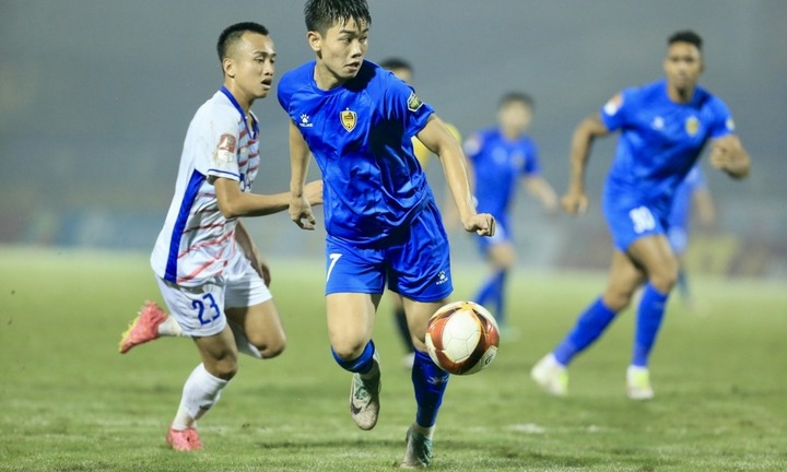 Bị kỷ luật vì “mắc bệnh ngôi sao”, Đình Bắc nói gì?