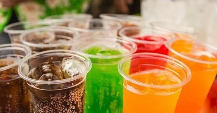 Vụ học sinh bị hoảng loạn tâm lý sau khi uống nước ngọt: Nghi do đồ uống có caffein