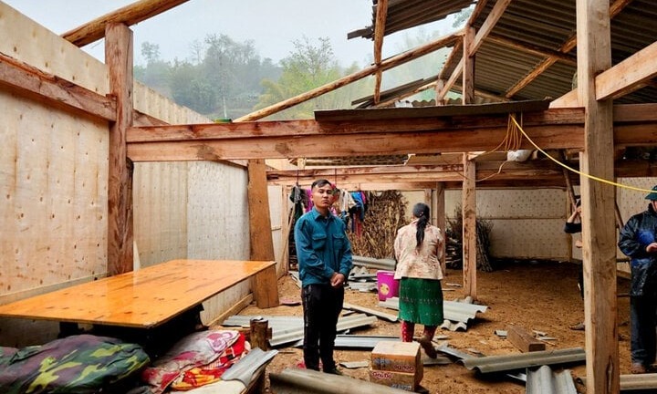 Hơn 2.200 ngôi nhà bị tốc mái, hàng nghìn ha hoa màu thiệt hại do giông lốc, mưa đá