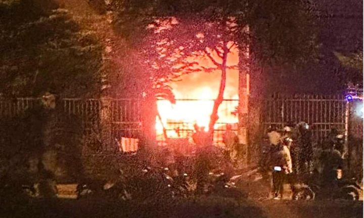 Cháy lớn ở khu công nghiệp tại Đà Nẵng