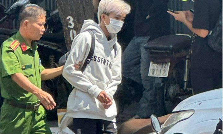 Khởi tố nam sinh viên lừa đảo 