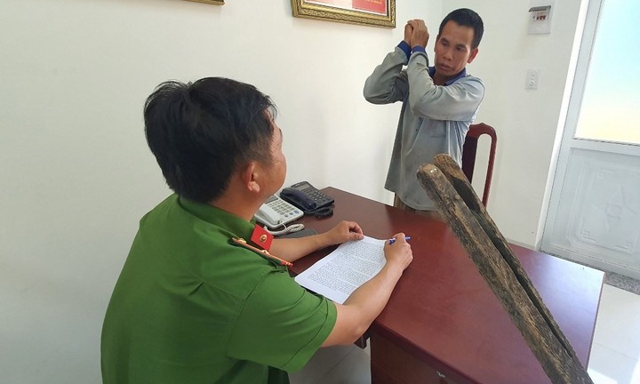 Đi nhậu về, người đàn ông bị em trai đánh tử vong