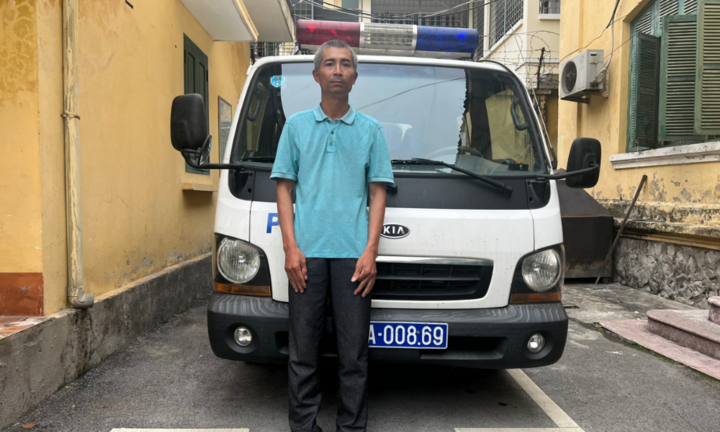 Tạm giữ người cha dượng dở trò đồi bại với con riêng 14 tuổi của vợ ở Quảng Ninh