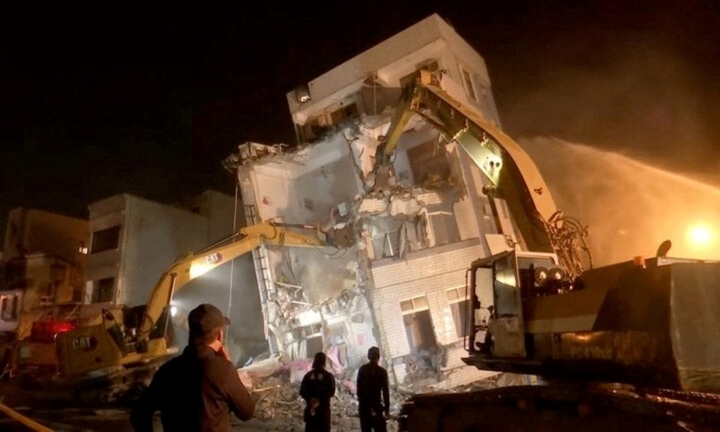 Trận động đất lớn nhất trong 25 năm ở Đài Loan: Nhân chứng kể lại khoảnh khắc kinh hoàng