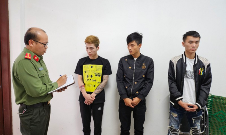 Thủ đoạn tinh vi của 3 đối tượng lừa đảo bán xe máy, chiếm đoạt hàng trăm triệu đồng