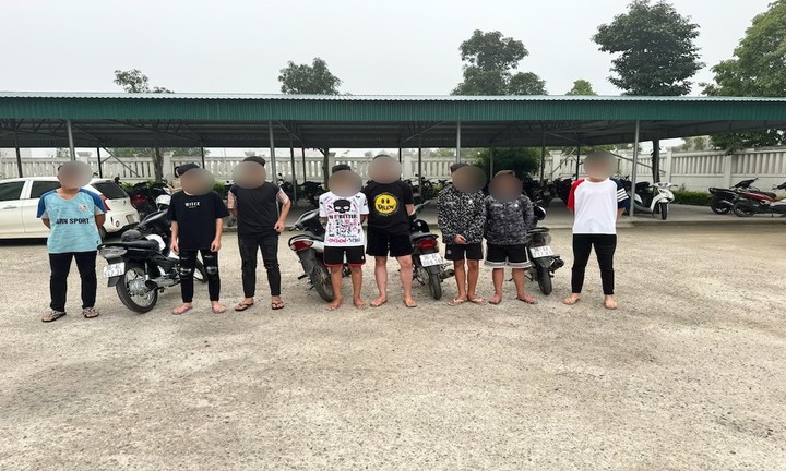 Triệu tập nhóm thanh, thiếu niên đi xe máy đánh võng gây náo loạn đường phố