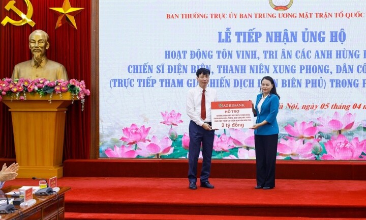 Agribank đồng hành cùng hoạt động Tri ân anh hùng liệt sỹ chiến sỹ tham gia chiến dịch Điện Biên Phủ