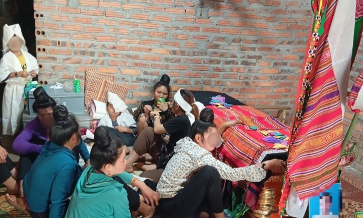 Vụ nổ lớn 1 người tử vong ở Bắc Ninh: Vợ và 2 con nhỏ khóc nghẹn trong ngôi nhà đang xây dở 