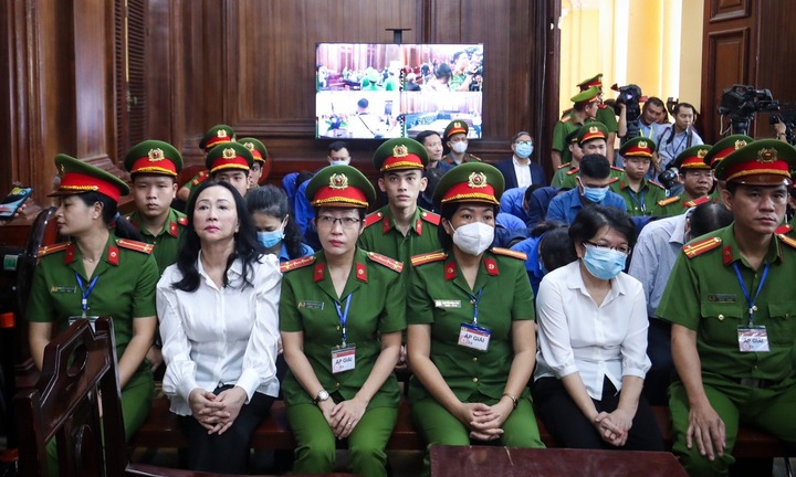 Vạn Thịnh Phát: Bà Trương Mỹ Lan bị tuyên án tử, buộc bồi thường cho SCB 673.849 tỷ đồng.