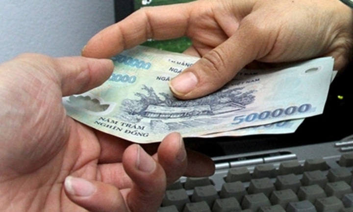 Tạm giữ 2 nữ công chức huyện ở Gia Lai nhận hối lộ để làm hồ sơ về đất đai