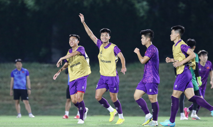 Đội tuyển U23 Việt Nam rà soát nhân sự trước giờ chốt danh sách