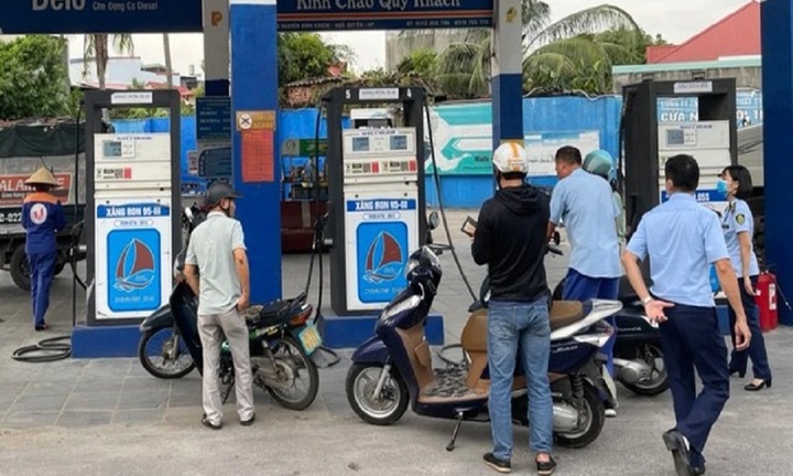 Hải Phòng: 30 cửa hàng bị thu hồi giấy phép vẫn hoạt động kinh doanh xăng dầu