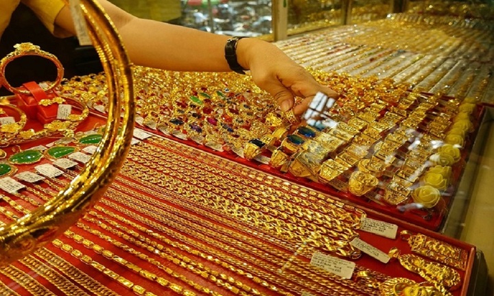 Giá vàng hôm nay mới nhất 16/4: Giá vàng bật tăng mạnh