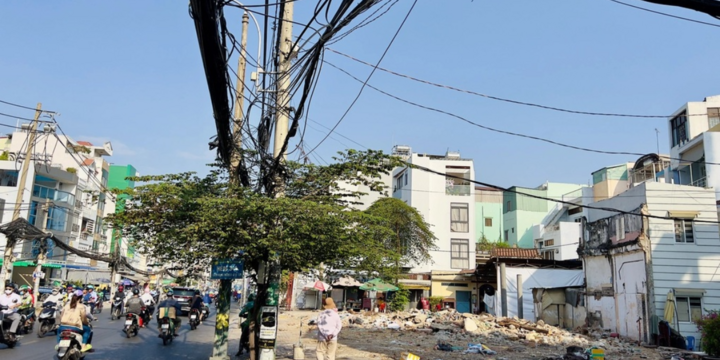 TPHCM chuẩn bị đốn hạ, di dời hơn 450 cây xanh để thi công tuyến metro số 2