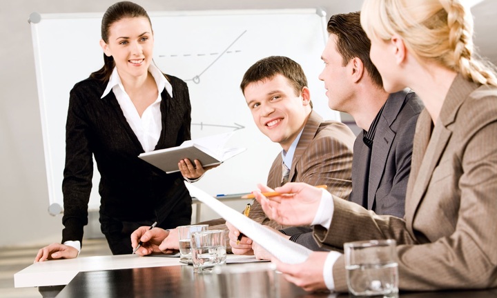 Những ngành nghề đang thừa nhân lực hiện nay