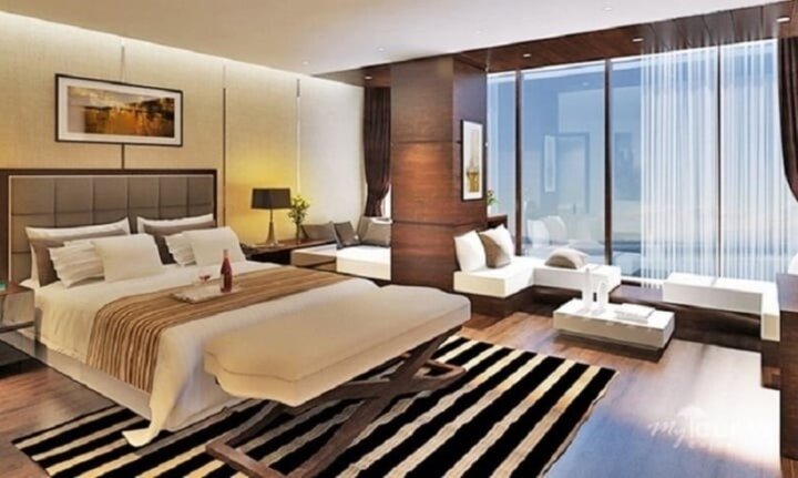 Vì sao hành khách phải check-in, check-out khách sạn vào buổi trưa?