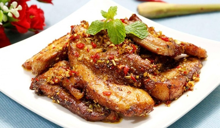 Bật mí mẹo làm thịt chiên sả ớt, ăn ngon nhức nách