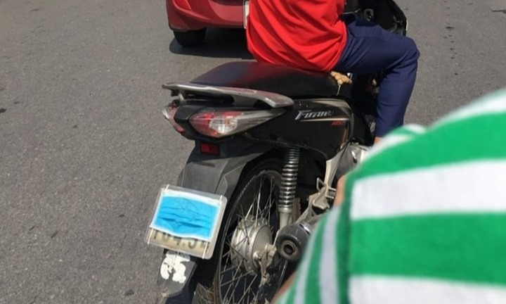 Che biển số ô tô, xe máy có bị phạt không?