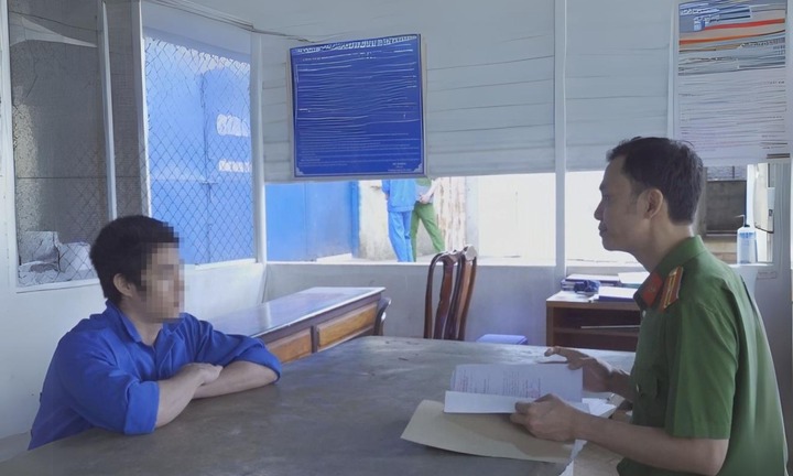 Đồng Nai: Truy tố chủ tiệm xích chân, đánh một thiếu niên vì chơi game nợ 5,5 triệu