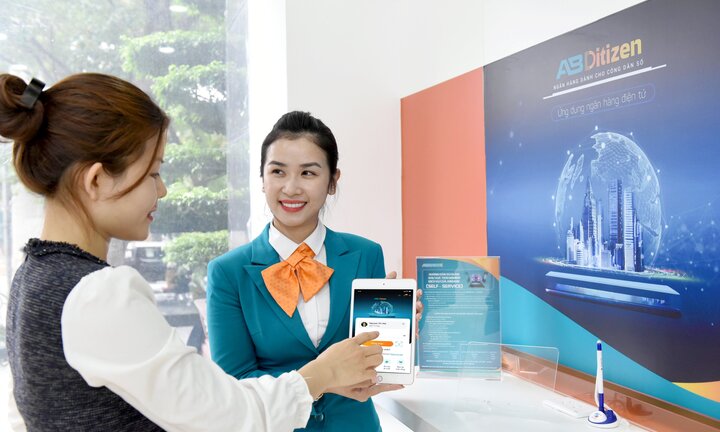 ABBANK đẩy mạnh các chương trình ưu đãi khách hàng cá nhân và doanh nghiệp SME