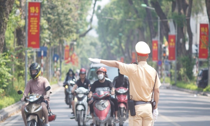 CSGT có được đánh người vi phạm giao thông?