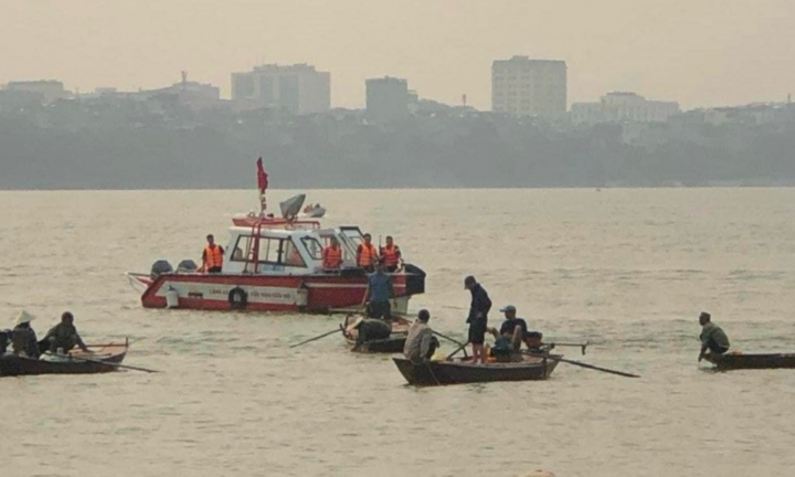 Hà Nội: Cảnh báo khẩn cấp khu vực 2 học sinh đuối nước trên sông Hồng 