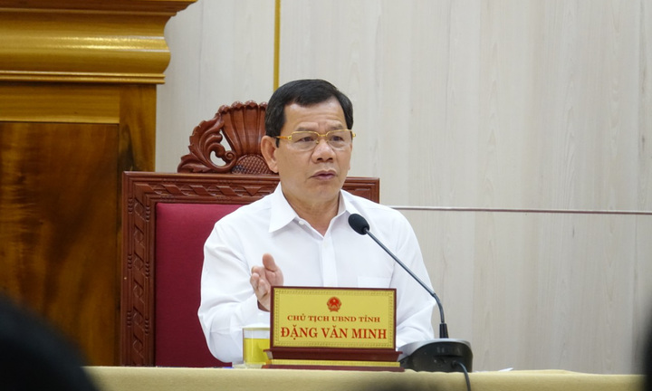 Bãi nhiệm chức Chủ tịch UBND tỉnh Quảng Ngãi với ông Đặng Văn Minh