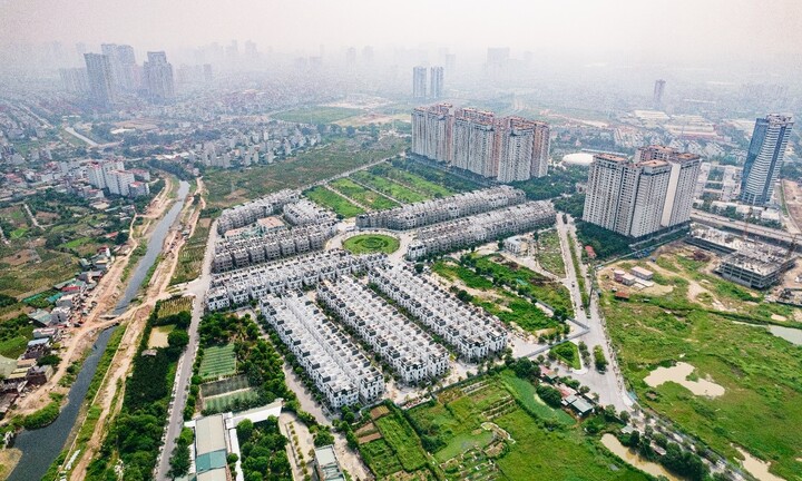 Đâu là nguyên nhân khiến bất động sản phía Tây liên tục thiết lập mặt bằng giá mới