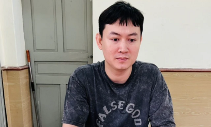 Nam thanh niên Hà Nội cầm đầu nhóm dùng mã độc chiếm Facebook, thu về 90 tỷ đồng