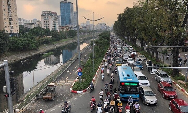Cần 16.700 tỷ giải phóng mặt bằng để mở rộng đường Láng