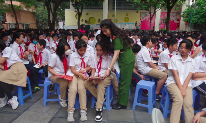 Tuyên truyền, phổ biến Luật Căn cước 2023 trong trường học