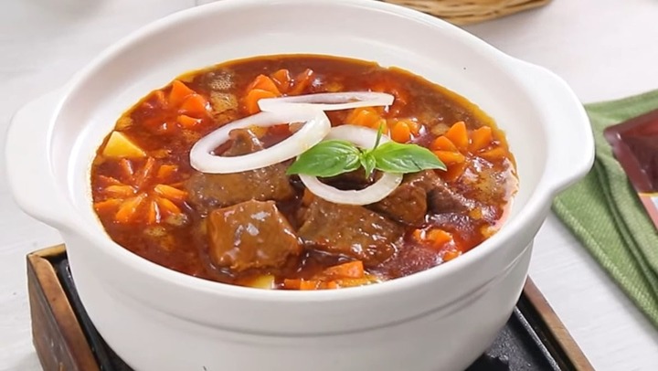 Công thức làm món bò sốt vang ăn là ghiền