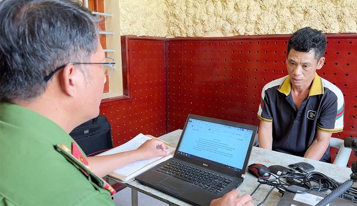 Đối tượng vừa ra tù