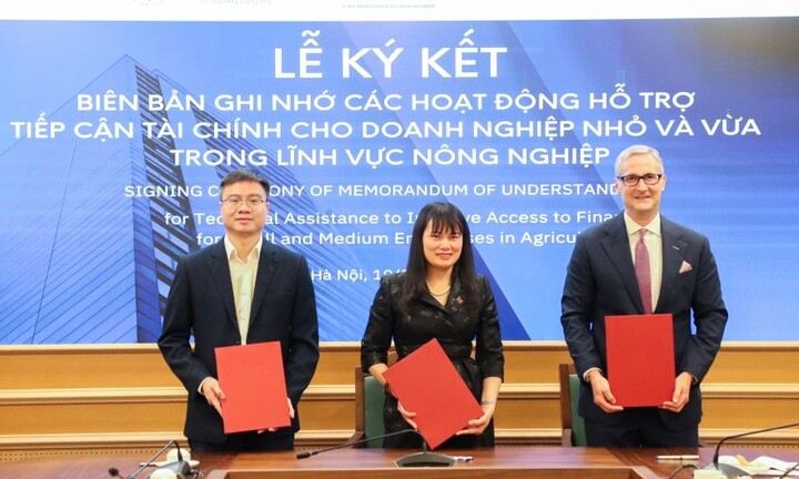 Agribank hợp tác hỗ trợ doanh nghiệp nhỏ và vừa trong lĩnh vực nông nghiệp tiếp cận tài chính